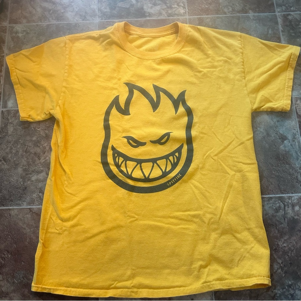SALE!! Spitfire bighead gold coloured tshirt